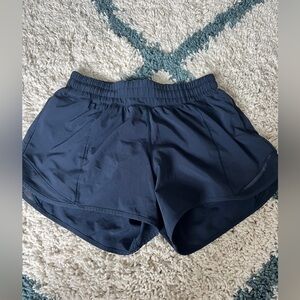 Lululemon Hotty Hot Navy shorts size 4 inseam 4” good quality